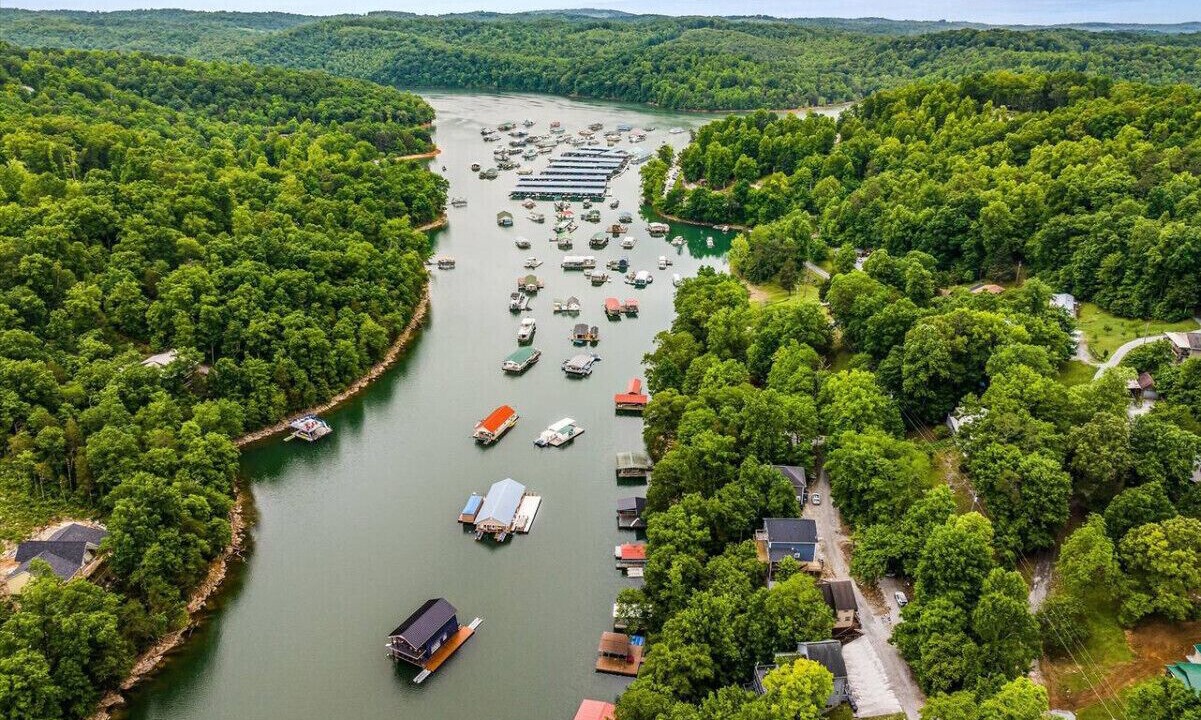 Photo of Outdoor in Flat Hollow Marina