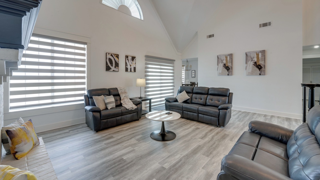 Photo of Livingroom in Pilot Point