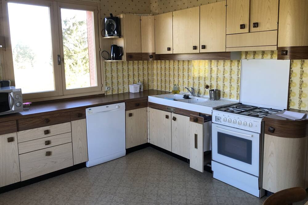Photo of Kitchen in Bourg-en-Bresse