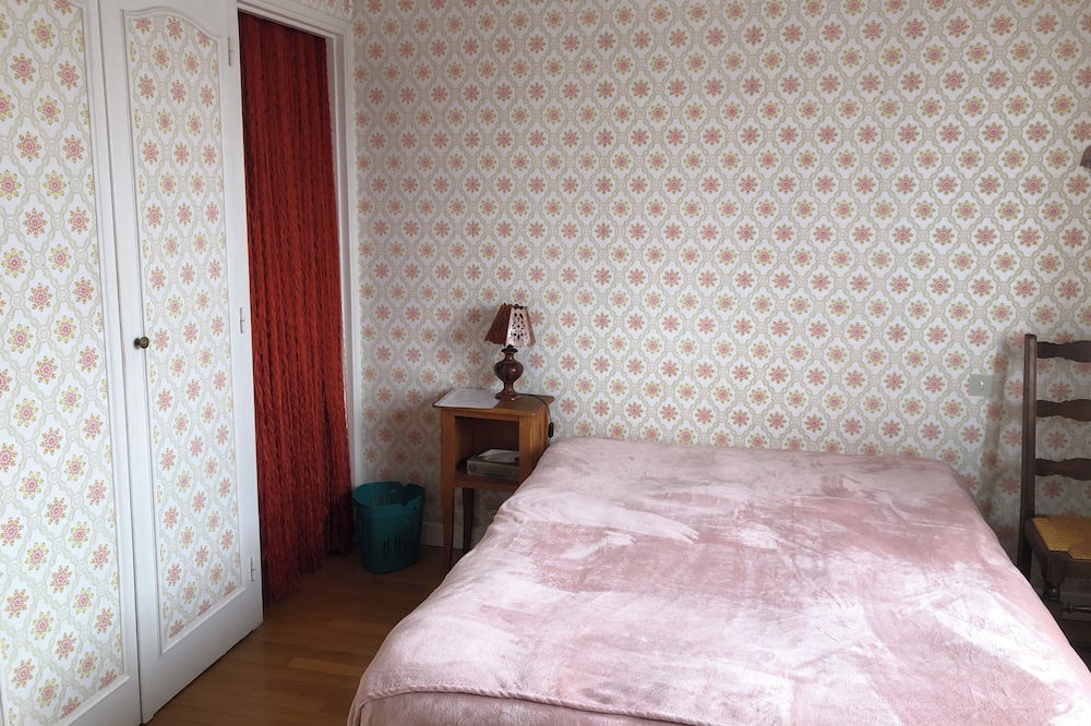 Photo of Bedroom in Bourg-en-Bresse