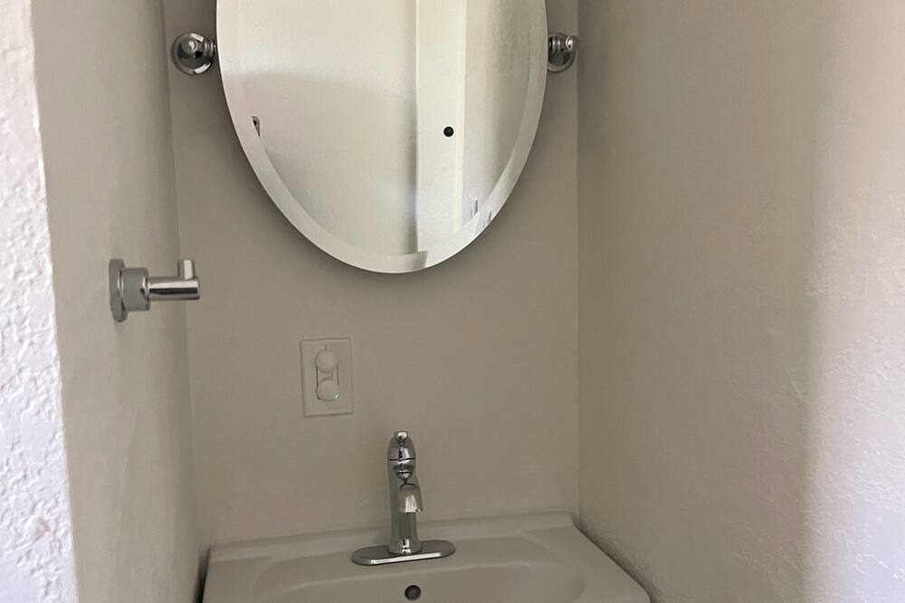 Photo of Bathroom in Oak Ridge
