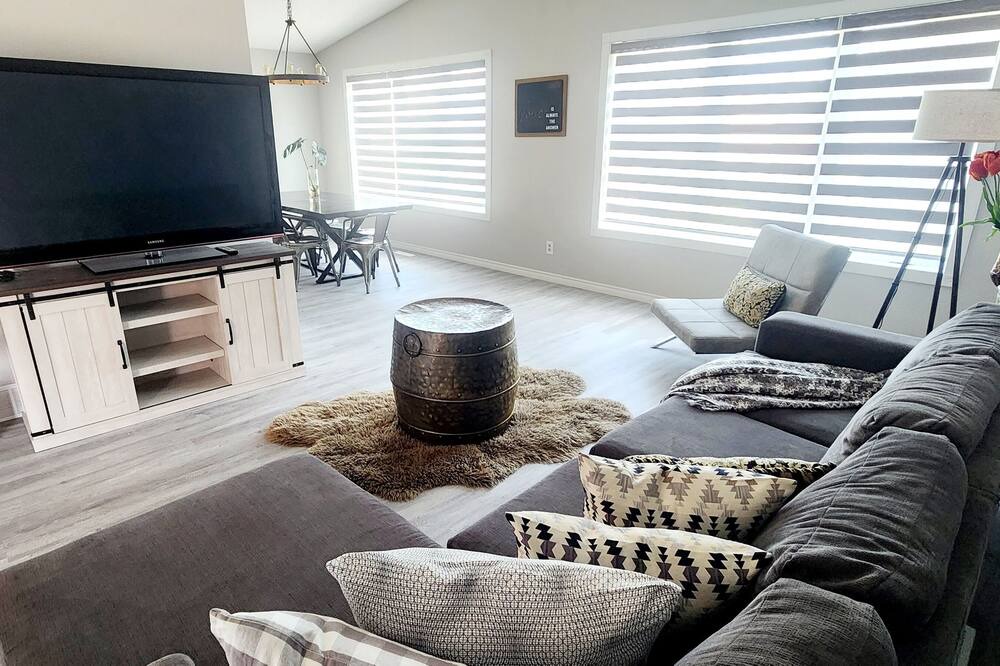 Photo of Livingroom in Winnipeg