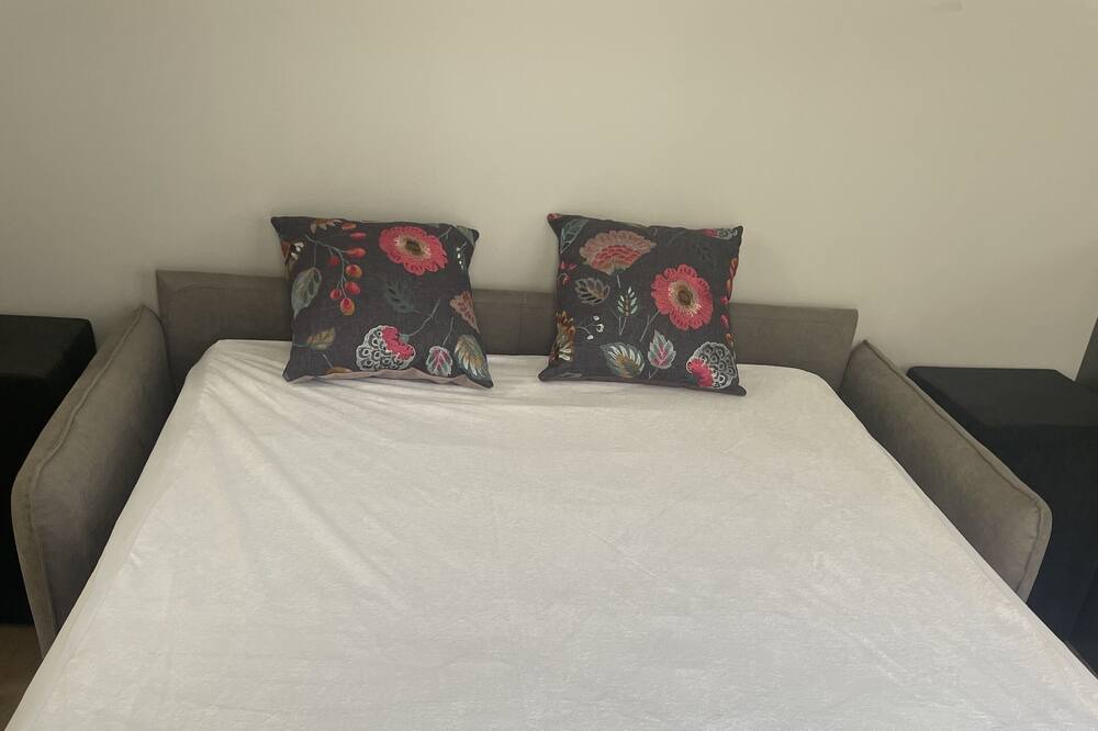 Photo of Bedroom in Saint-Pierre - Rene II - Bonsecours
