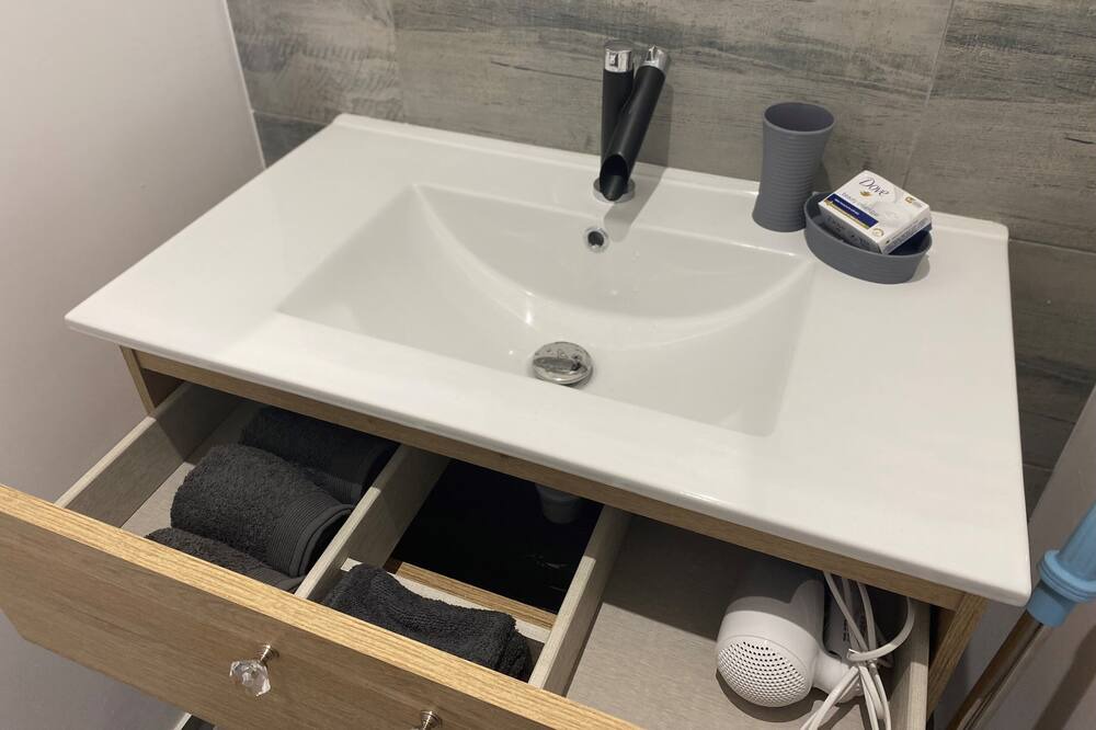 Photo of Bathroom in Rousson