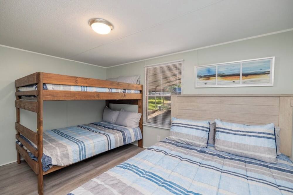 Photo of Bedroom in Wildwood Point