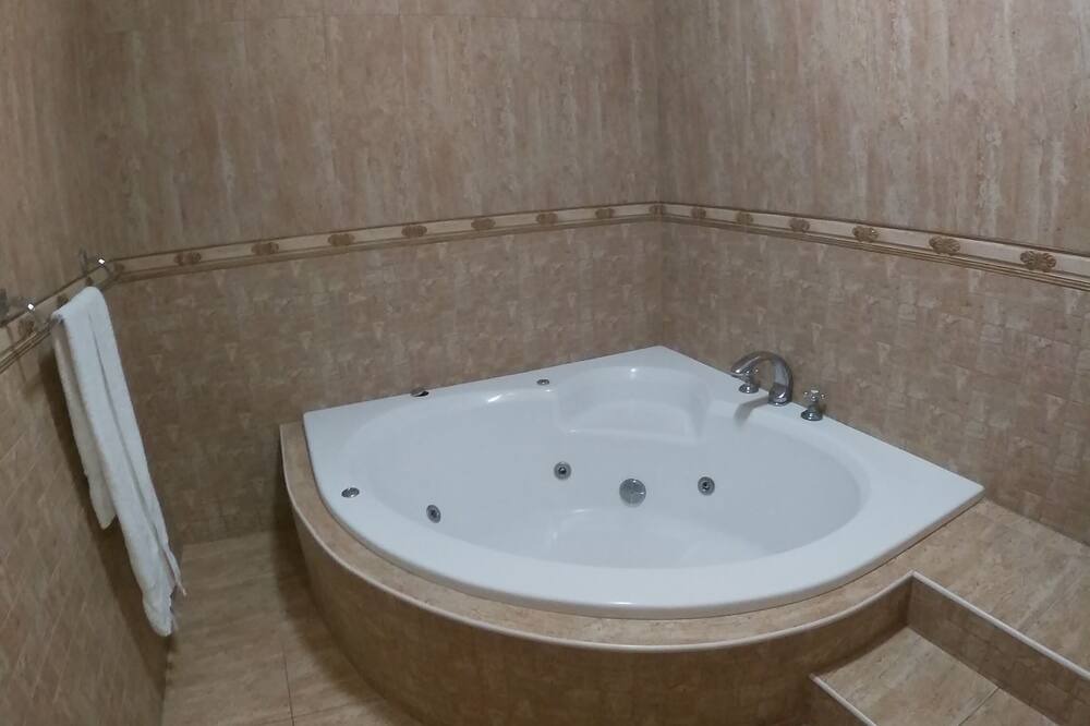 Photo of Bathroom in Bani