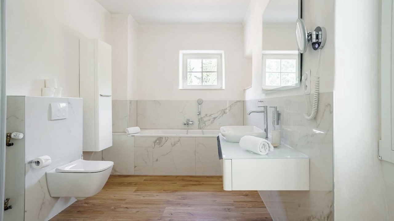 Photo of Bathroom in Travaillan