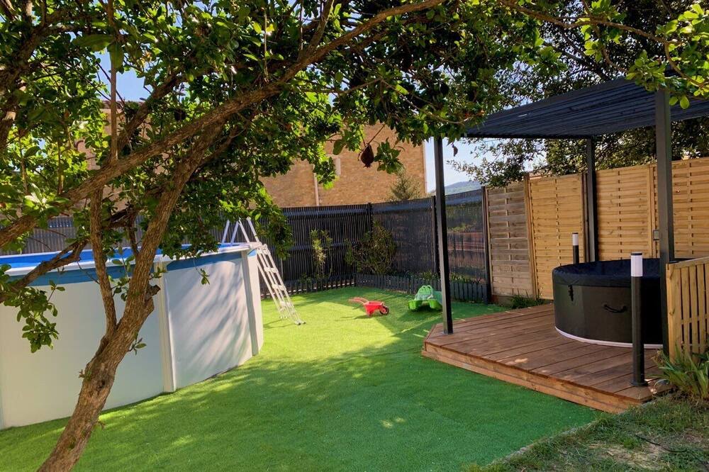Photo of Outdoor in Bagnols-sur-Ceze