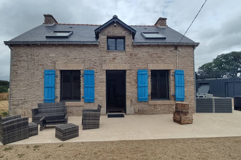 Photo of Outdoor in Saint-Jean-la-Poterie