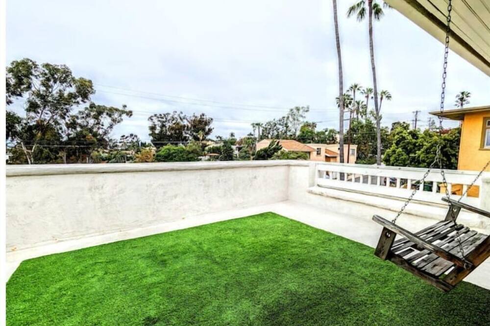 Photo of Outdoor in University Heights
