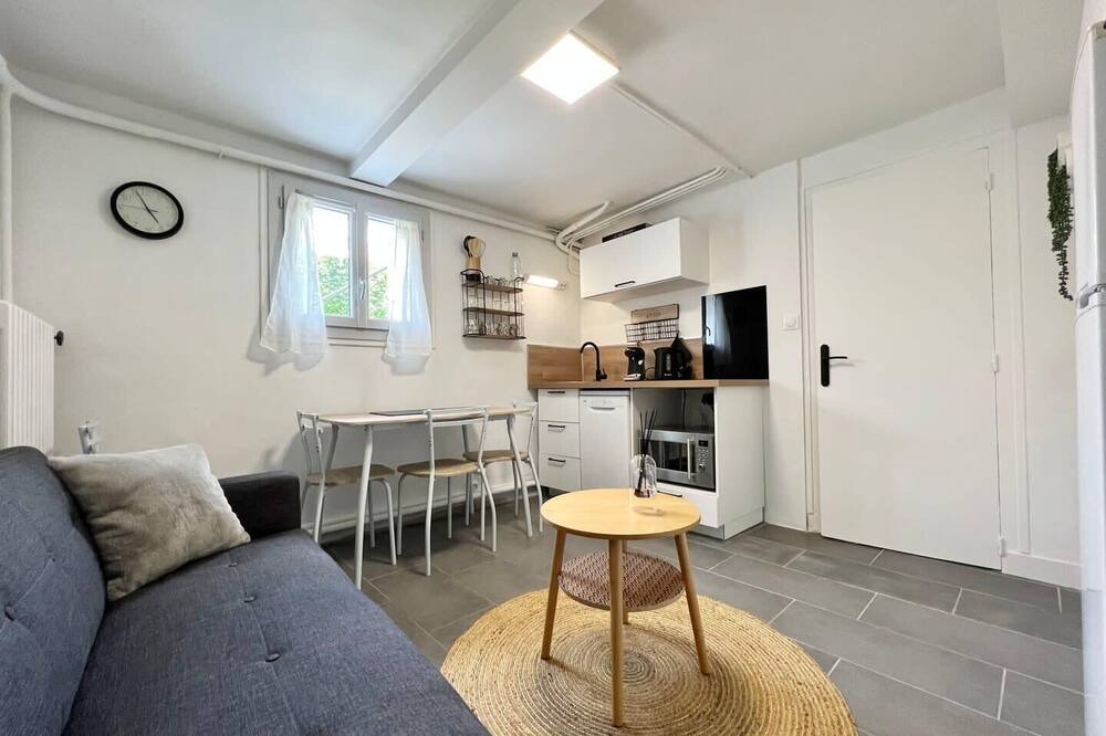 Photo of Livingroom in Poitiers