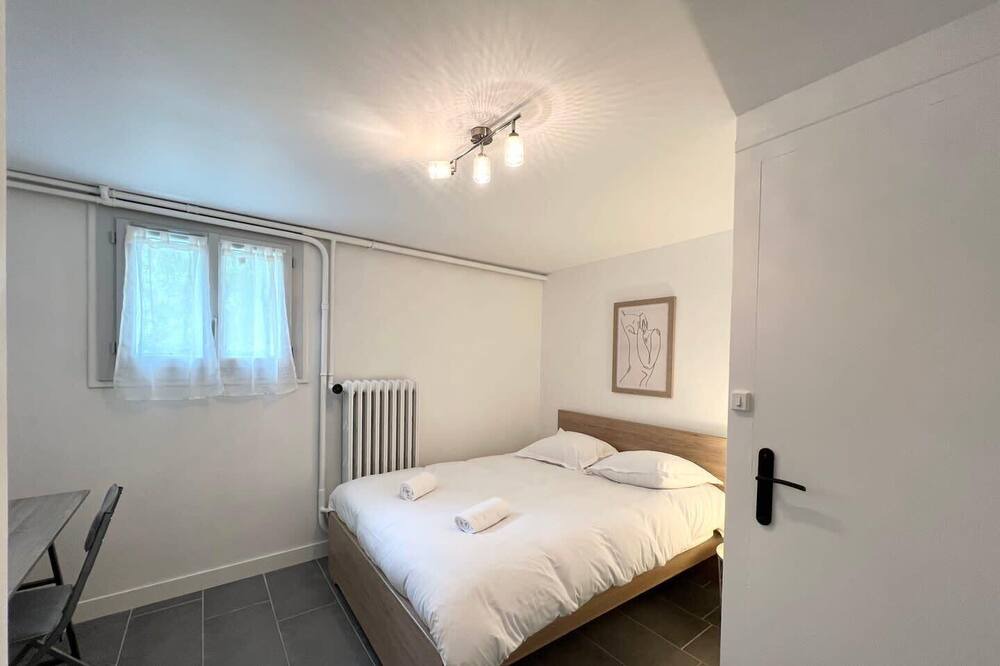Photo of Bedroom in Poitiers