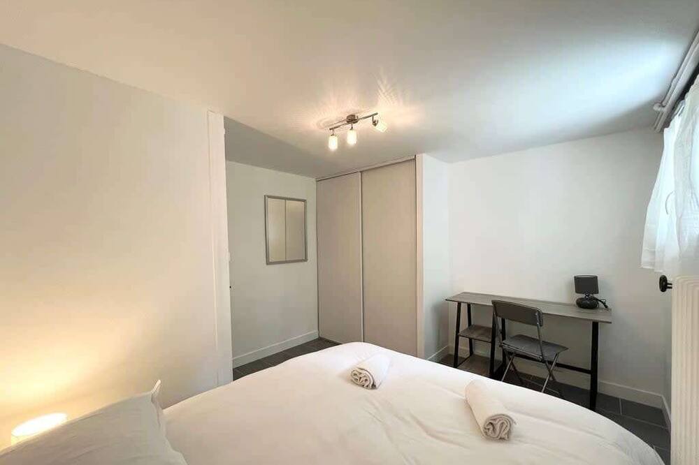 Photo of Bedroom in Poitiers