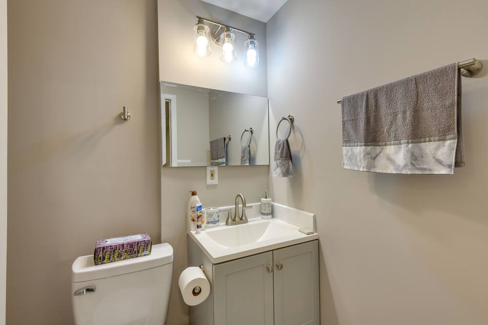 Photo of Bathroom in Lochearn