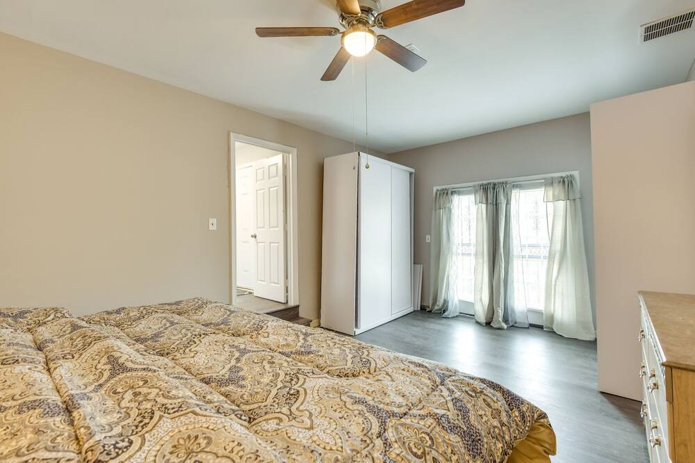 Photo of Bedroom in Lochearn