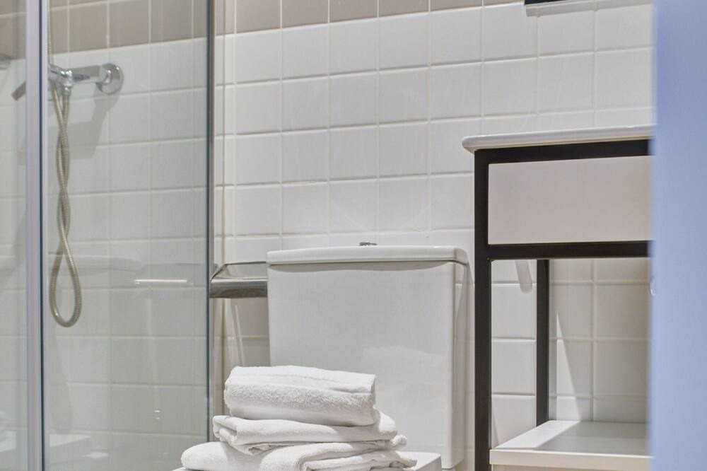 Photo of Bathroom in Milagrosa