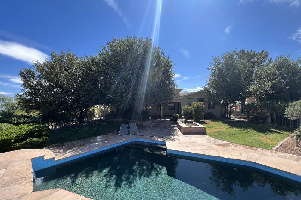 Photo of Outdoor in Solomon