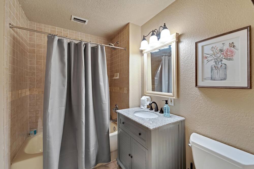 Photo of Bathroom in Seffner Community Alliance