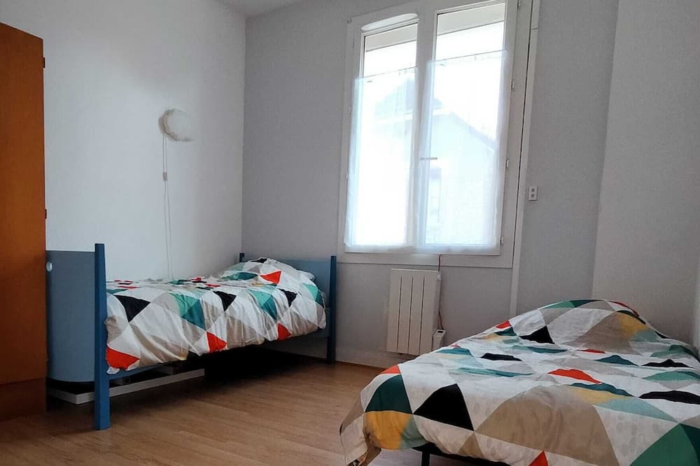 Photo of Bedroom in Saint-Pierre-des-Corps