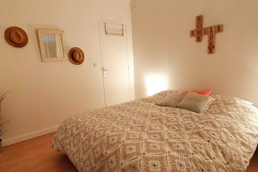 Photo of Bedroom in Saint-Pierre-des-Corps