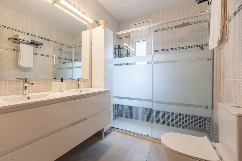 Photo of Bathroom in Vora-Sitges