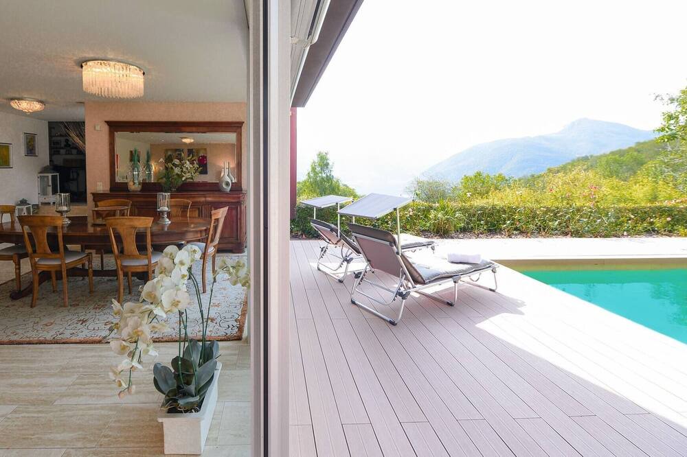 Photo of Outdoor in Carona