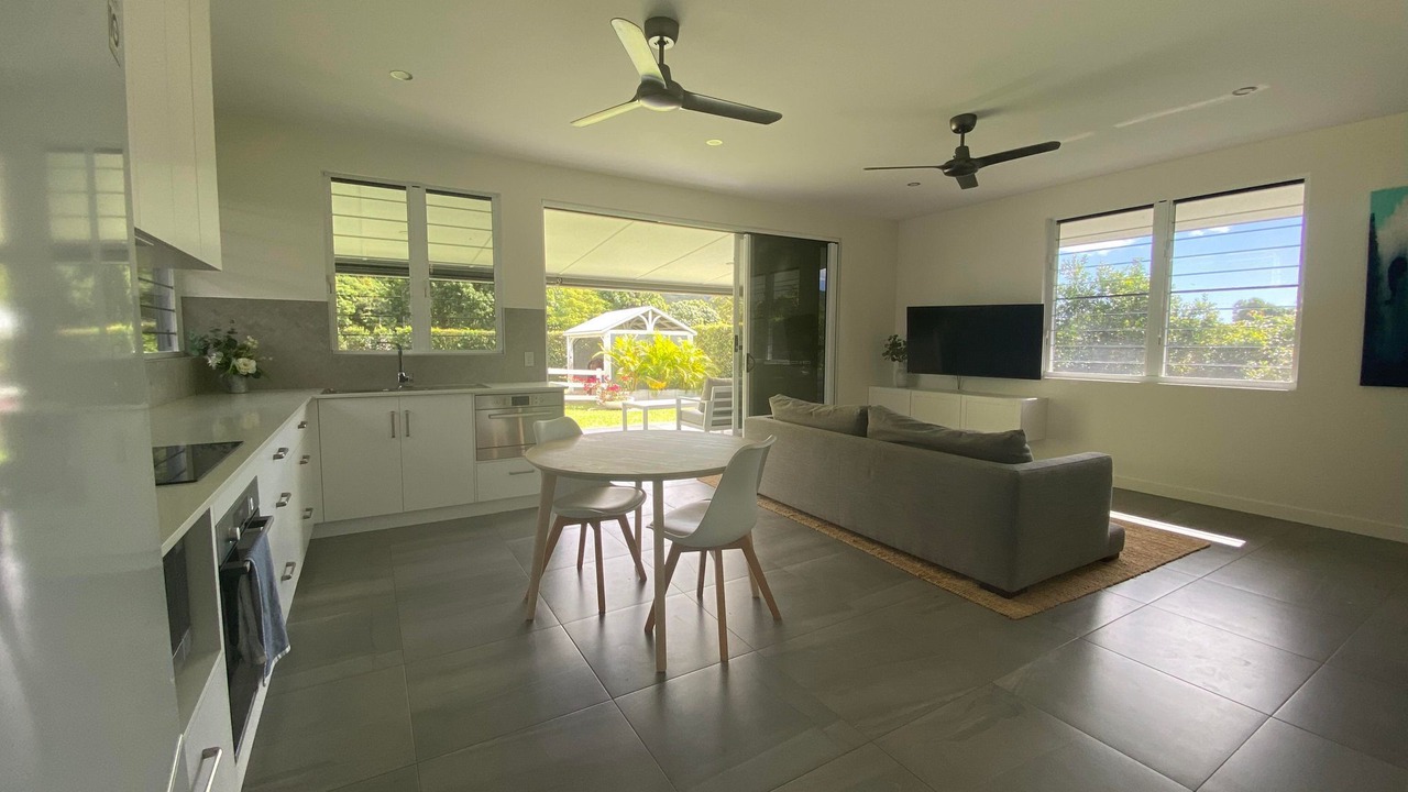 Photo of Others in Kewarra Beach