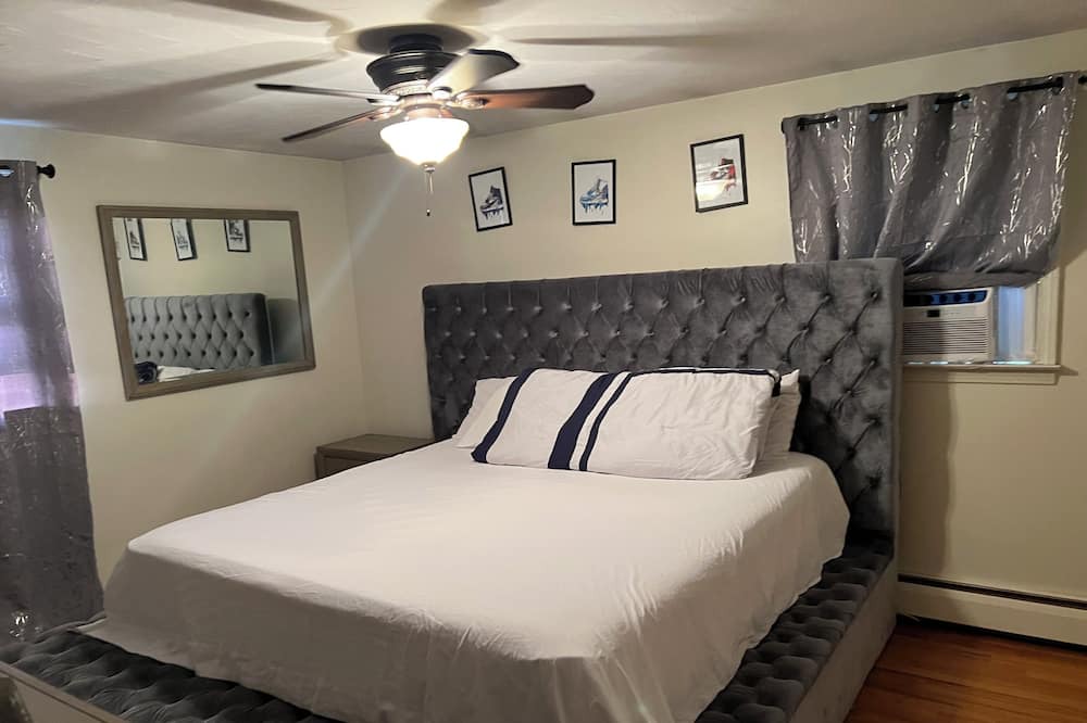 Photo of Bedroom in Silver Lane