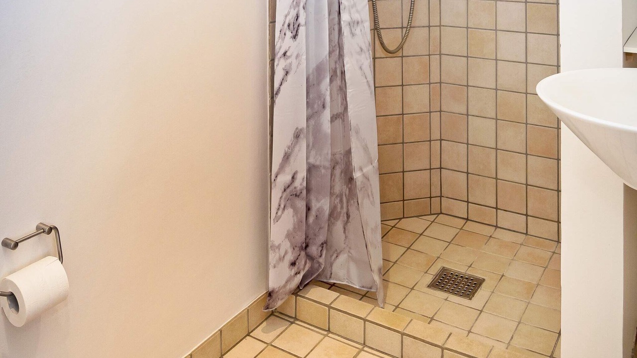 Photo of Bathroom in Roslev