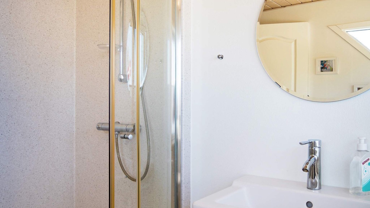 Photo of Bathroom in Roslev