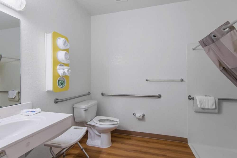 Photo of Bathroom in Junction City