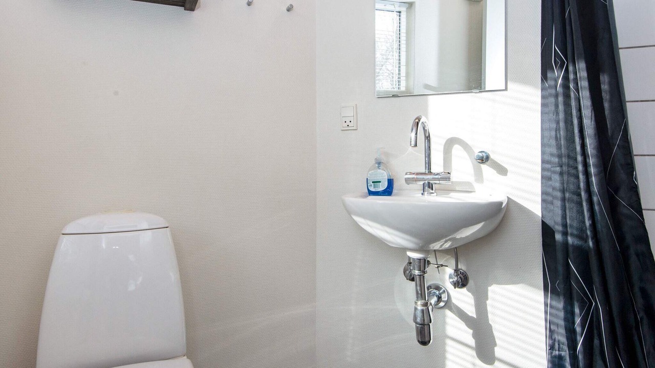 Photo of Bathroom in Vemb