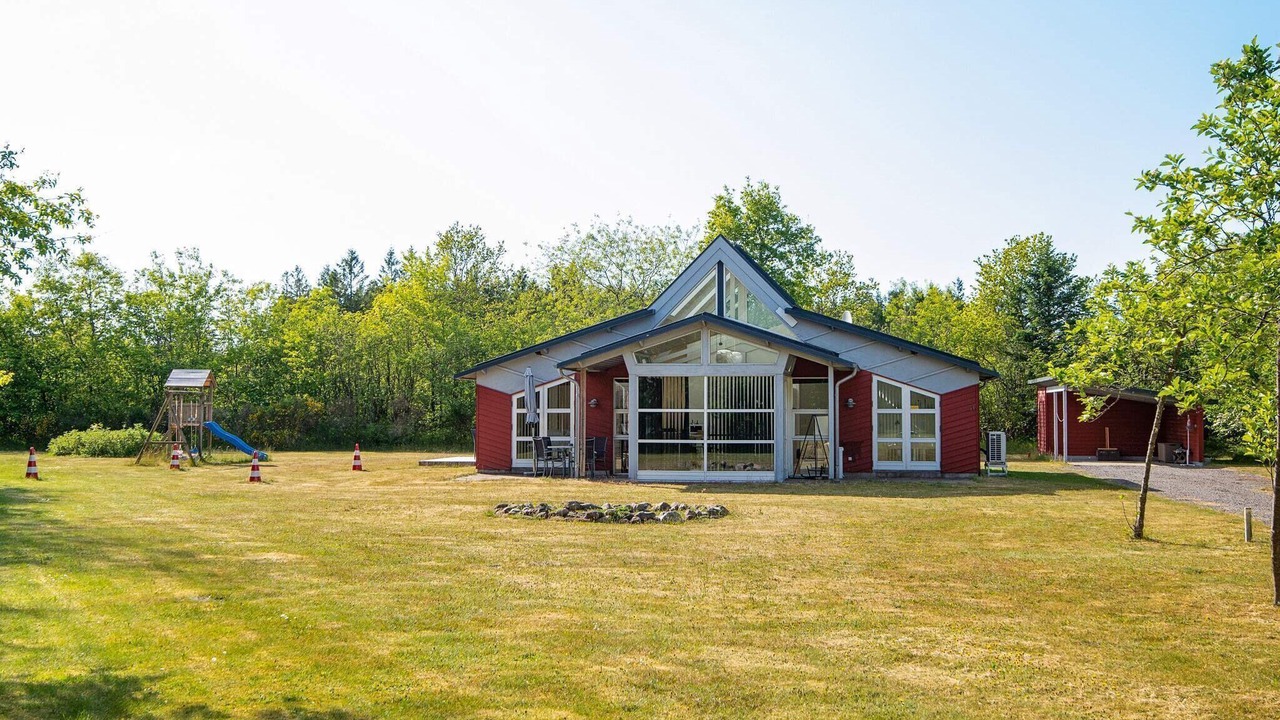 Photo of Outdoor in Vemb
