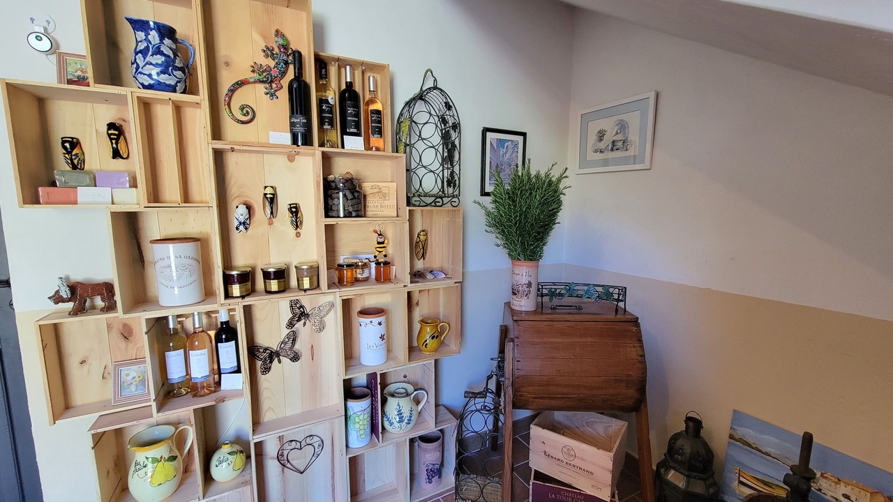 Photo of Others in Le Luc