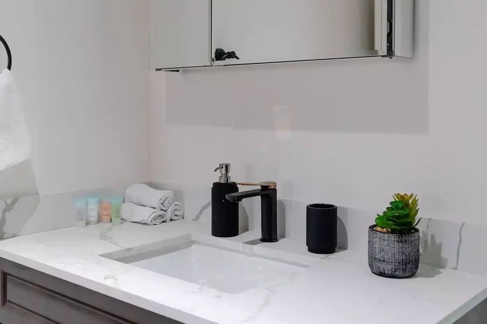 Photo of Bathroom in Glen Williams