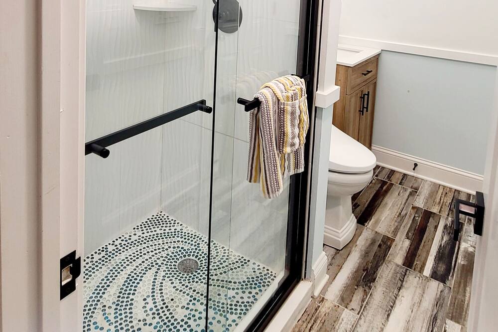 Photo of Bathroom in Snow Hill