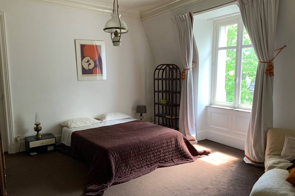 Photo of Bedroom in Saint Nicolas - Charles III - Ville vieille - Trois Maisons - Leopold