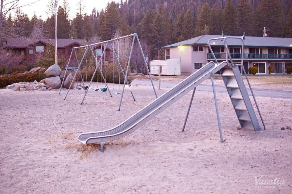 Photo of Others in Tahoe Vista