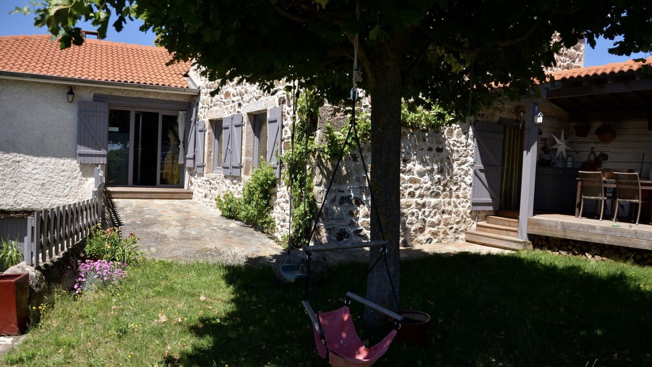 Photo of Outdoor in Saint-Pierre-du-Champ