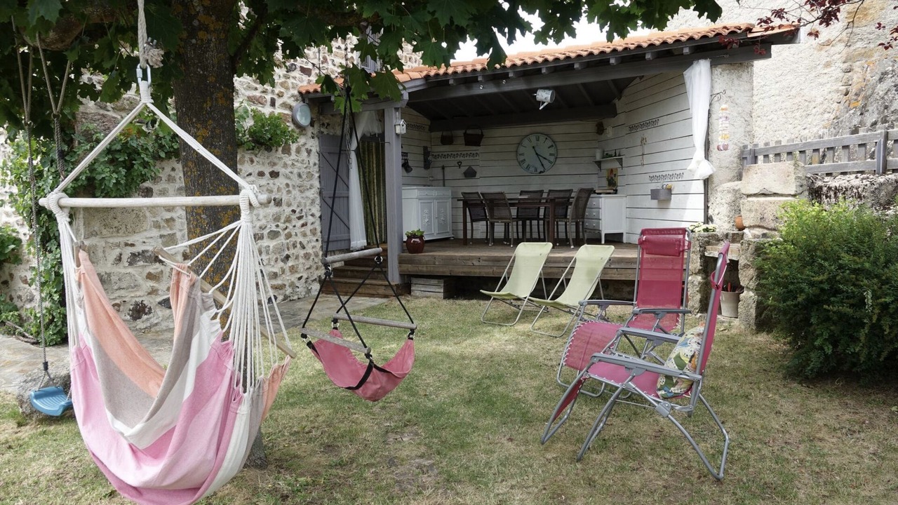 Photo of Outdoor in Saint-Pierre-du-Champ