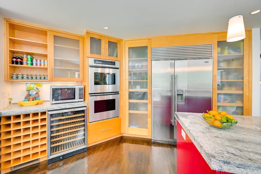 Photo of Kitchen in Scotts Corners