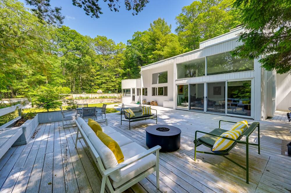 Photo of Patio Balcony in Scotts Corners