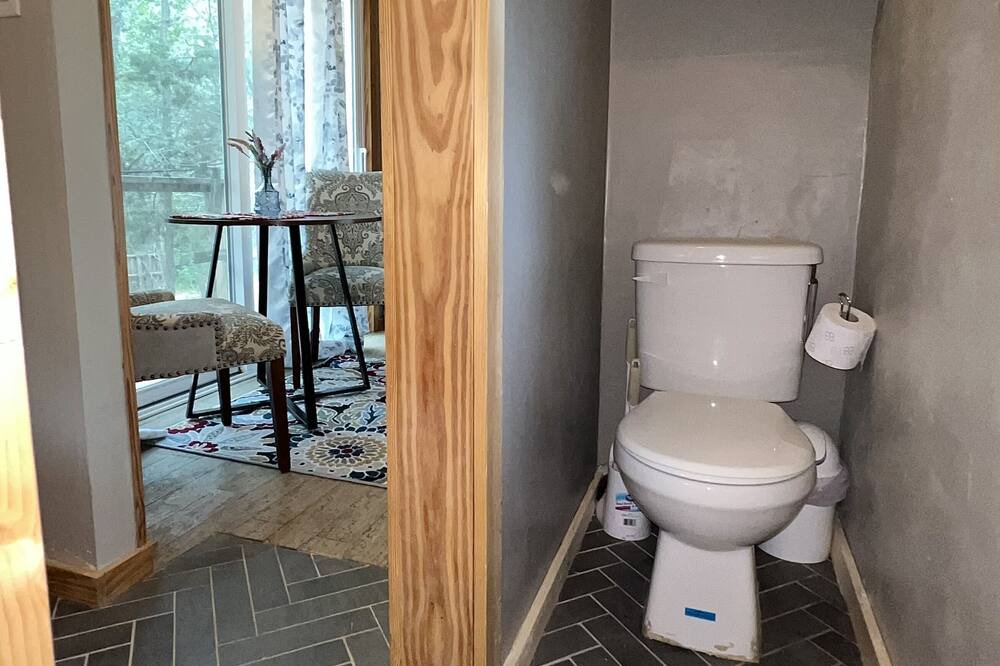 Photo of Bathroom in Cedar Creek