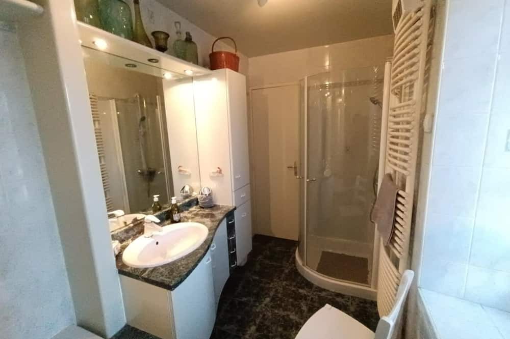 Photo of Bathroom in Saint-Rome-de-Dolan