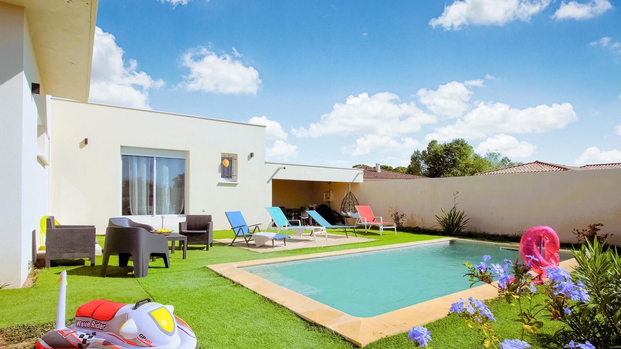Photo of Outdoor in Bagnols-sur-Ceze