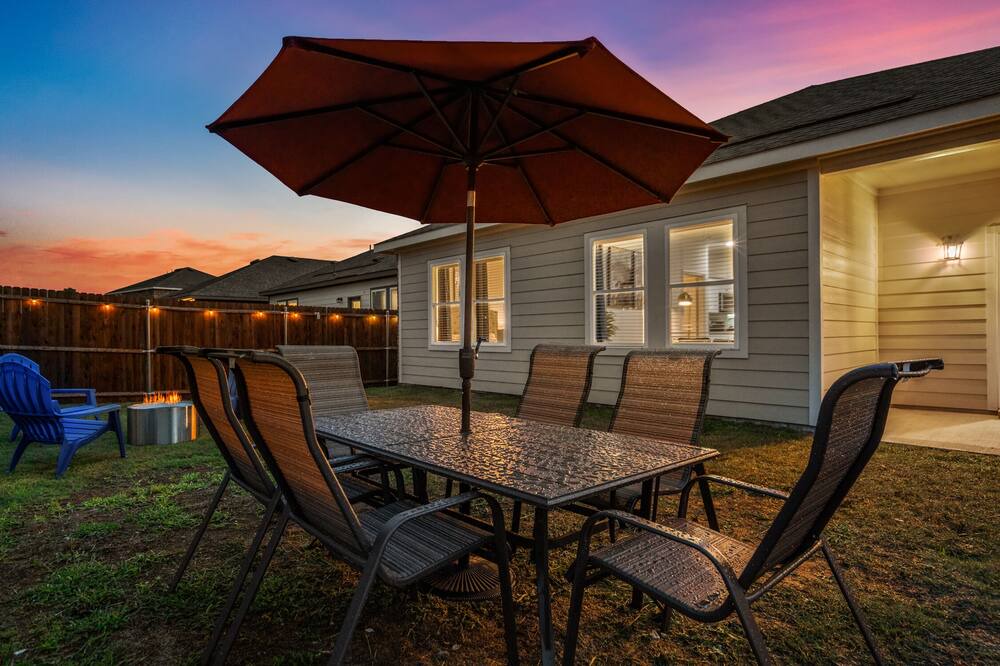 Photo of Outdoor in Lavon