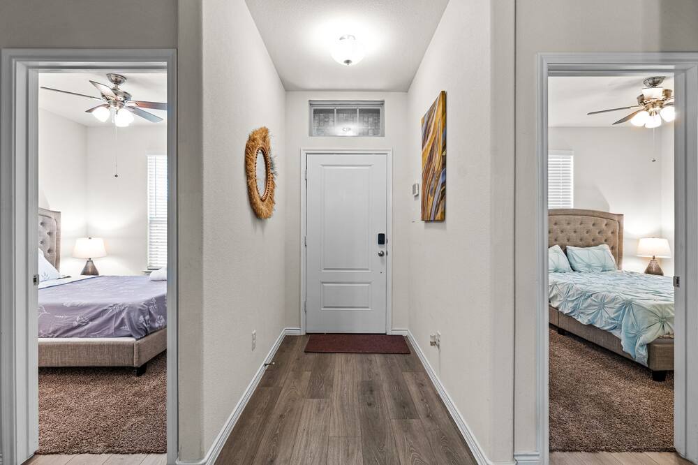 Photo of Bedroom in Lincoln Park
