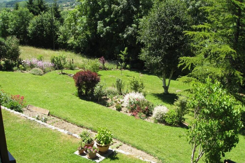 Photo of Outdoor in Chenelette