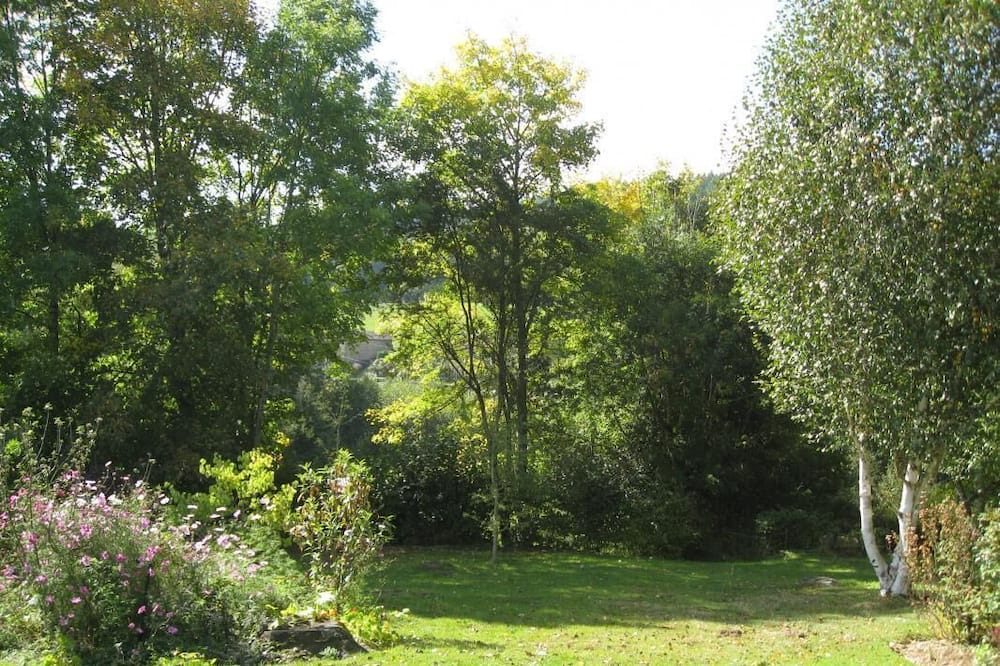 Photo of Others in Chenelette