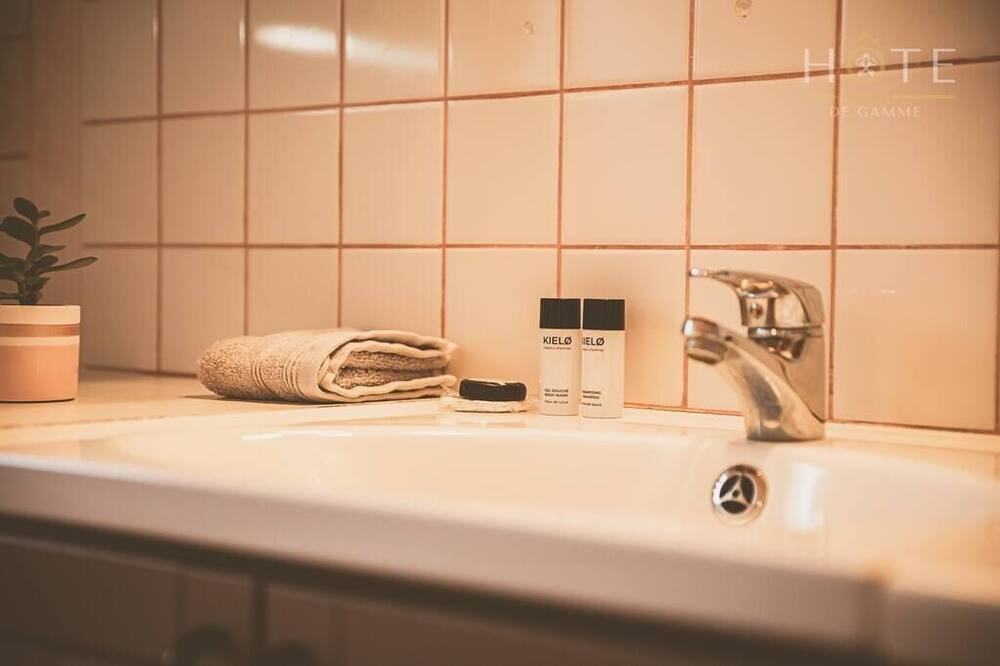 Photo of Bathroom in Longeville-sur-Mer